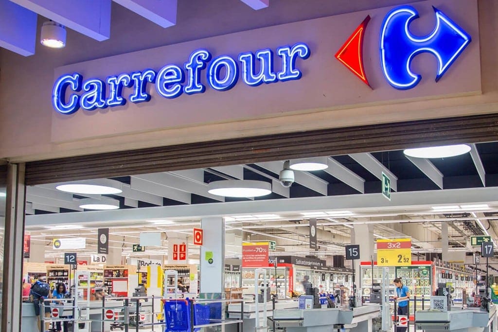 Carrefour (Monoprix) выделила 3 ​​млн евро на основные kits