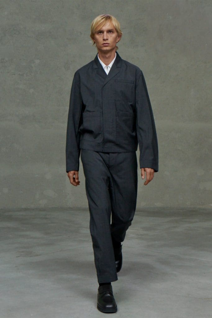 プラダ春夏2021ミラノ Digital ファッションウィーク RUNWAY マガジン
