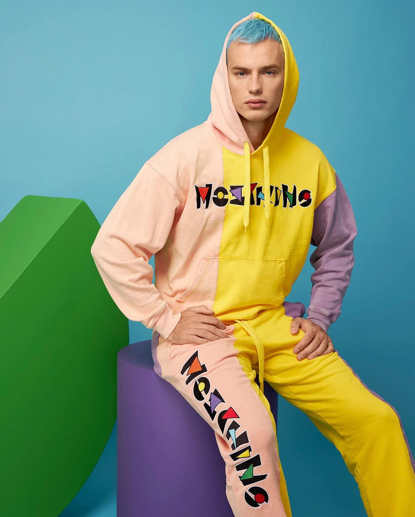 Moschino Spring Summer 2021 Men Milan Digital Fashion Week by RUNWAY MAGAZINE
