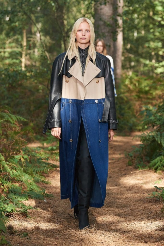 Burberry Весна-Лето 2021 Лондон, автор: RUNWAY ЖУРНАЛ
