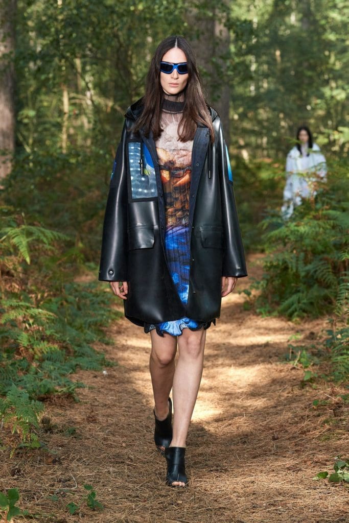 Burberry Весна-Лето 2021 Лондон, автор: RUNWAY ЖУРНАЛ