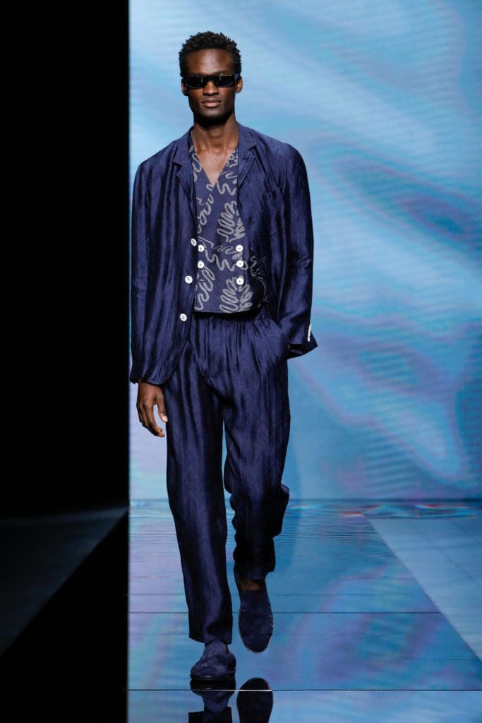 乔治·阿玛尼（Giorgio Armani）2021年春夏 RUNWAY 杂志