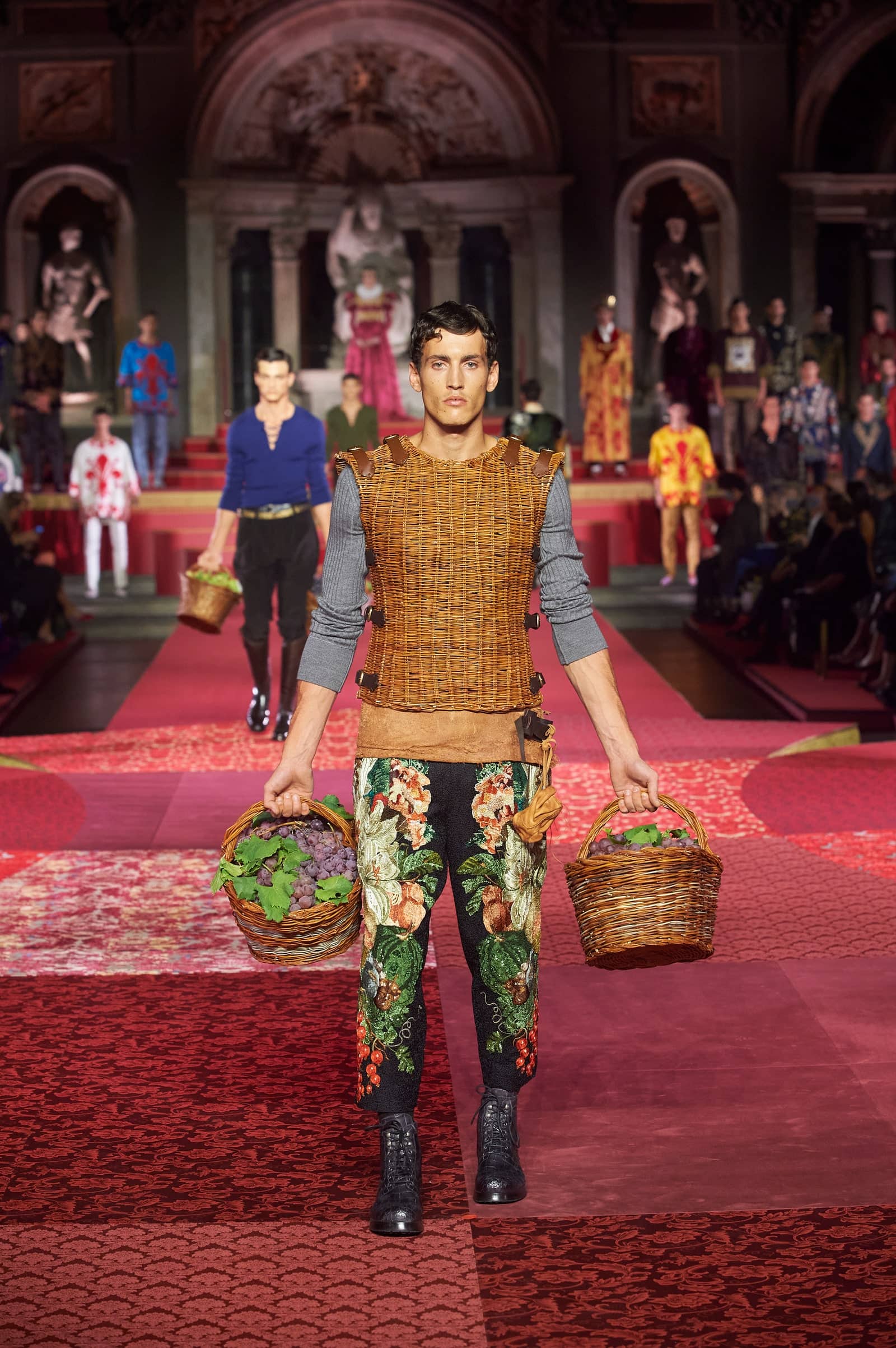 Dolce Gabbana Alta Sartoria Firenze 2020 von RUNWAY MAGAZINE