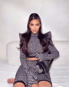 Ким Кардашьян в Balmain Spring Summer 2021 by RUNWAY ЖУРНАЛ