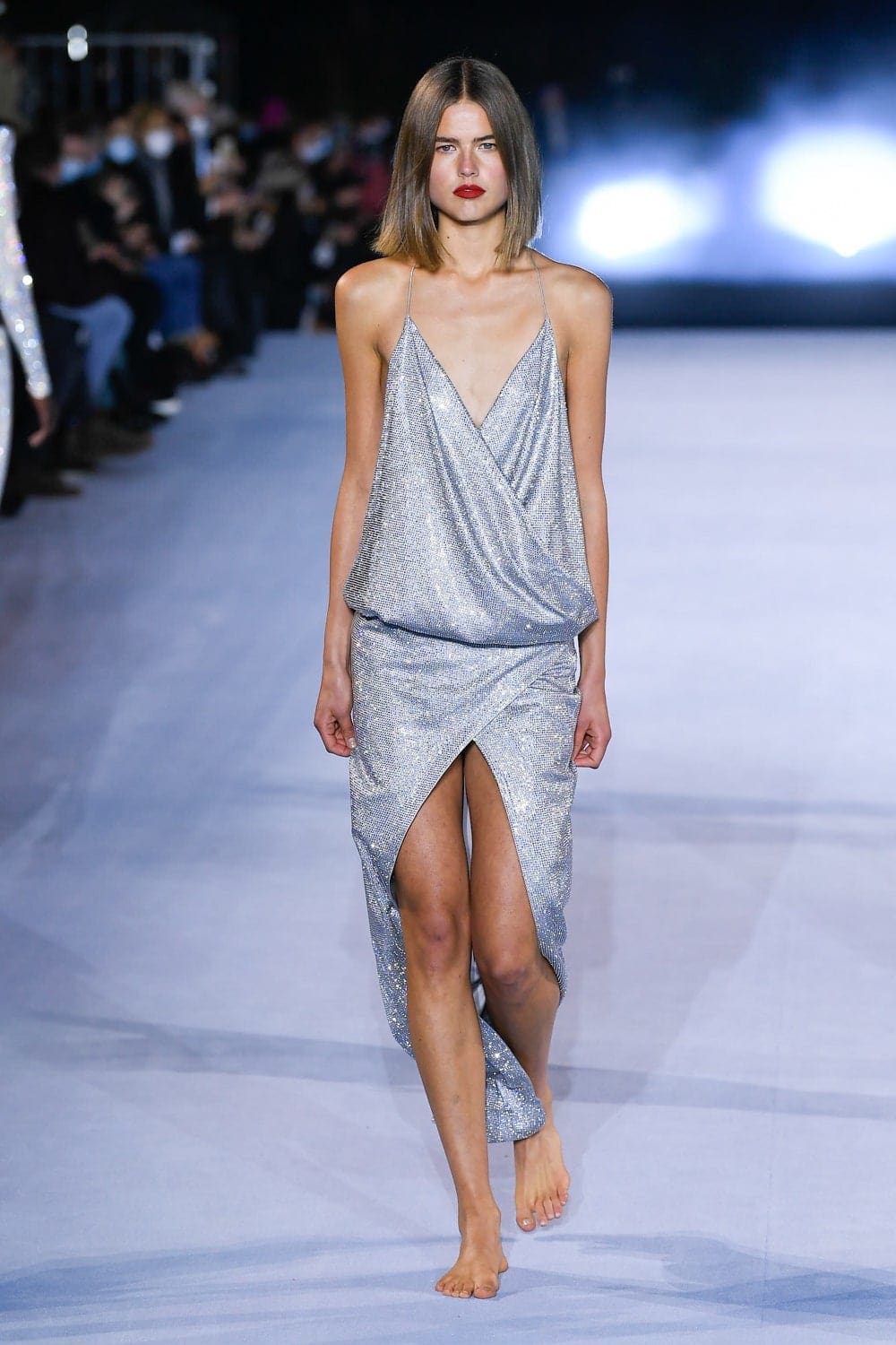 バルマン春夏2021年 RUNWAY マガジン