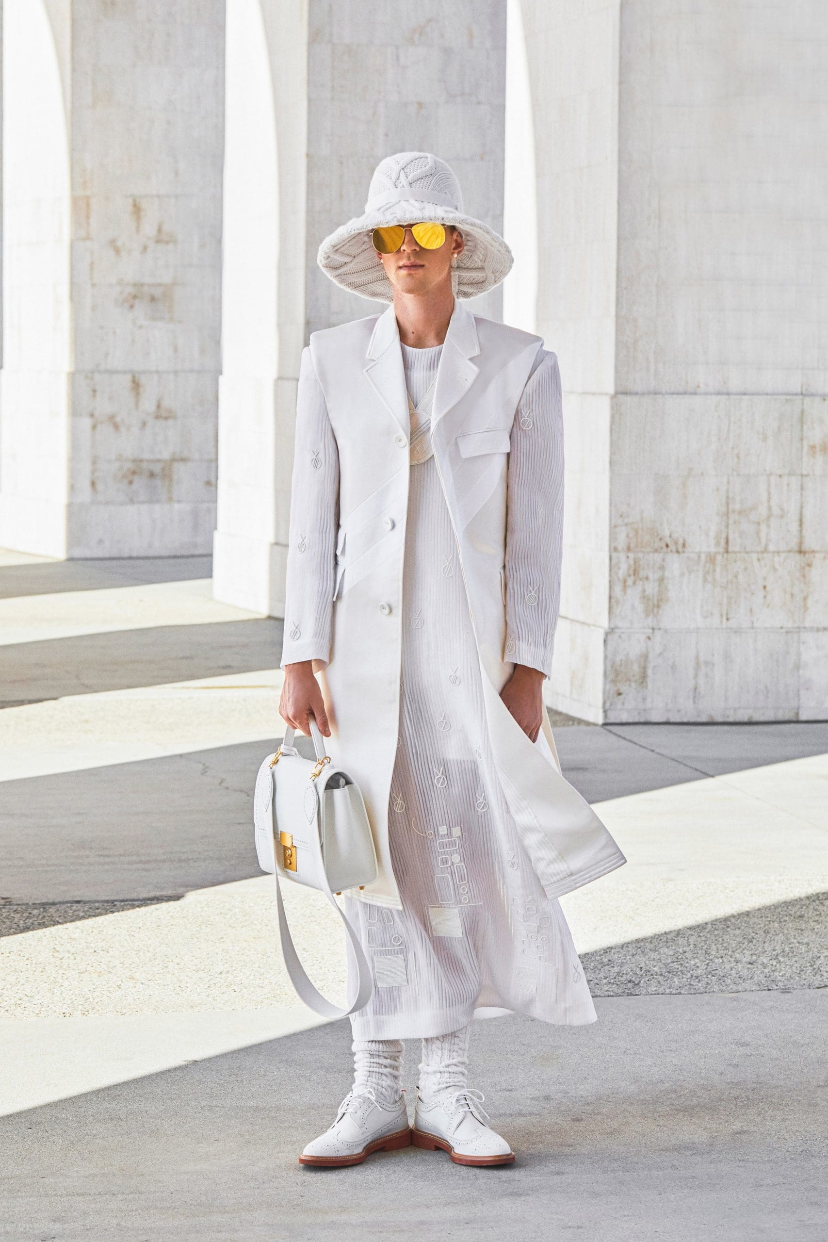 Thom Browne Primavera Verano 2021 "Juegos lunares 2132" de Nueva York a París por RUNWAY REVISTA