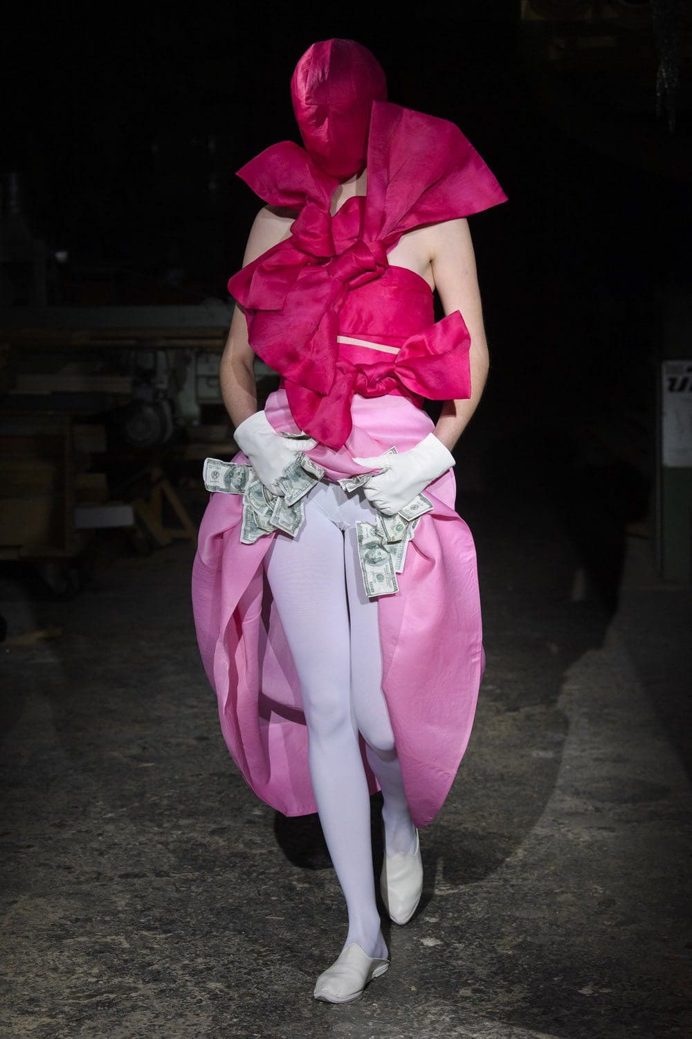 Aganovich Haute Couture Printemps Été 2021 par RUNWAY MAGAZINE