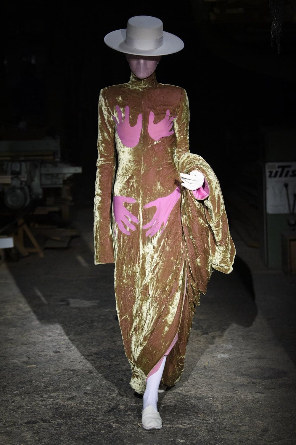 Aganovich Haute Couture Spring Summer 2021 by RUNWAY MAGAZINE