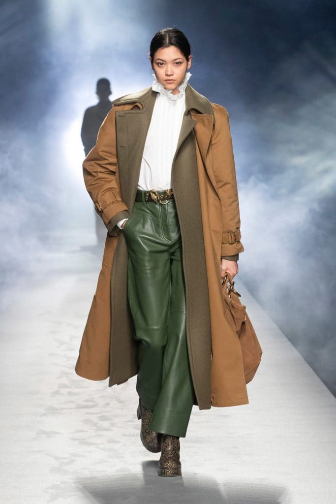 Alberta Ferretti Fall-Winter 2021-2022 Milan by RUNWAY MAGAZINE