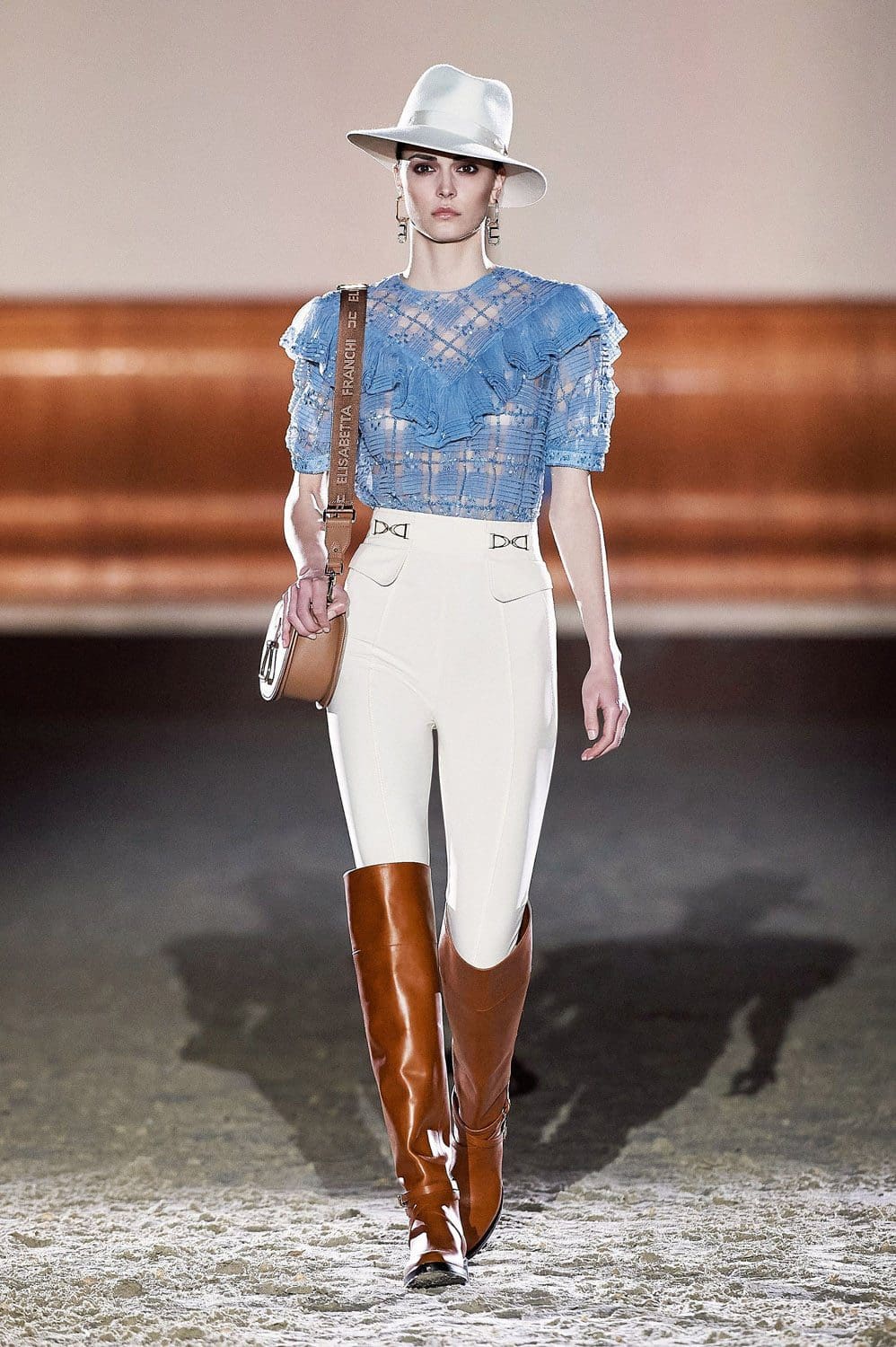 Elisabetta Franchi Otoño Invierno 2021-2022 Milán por RUNWAY REVISTA