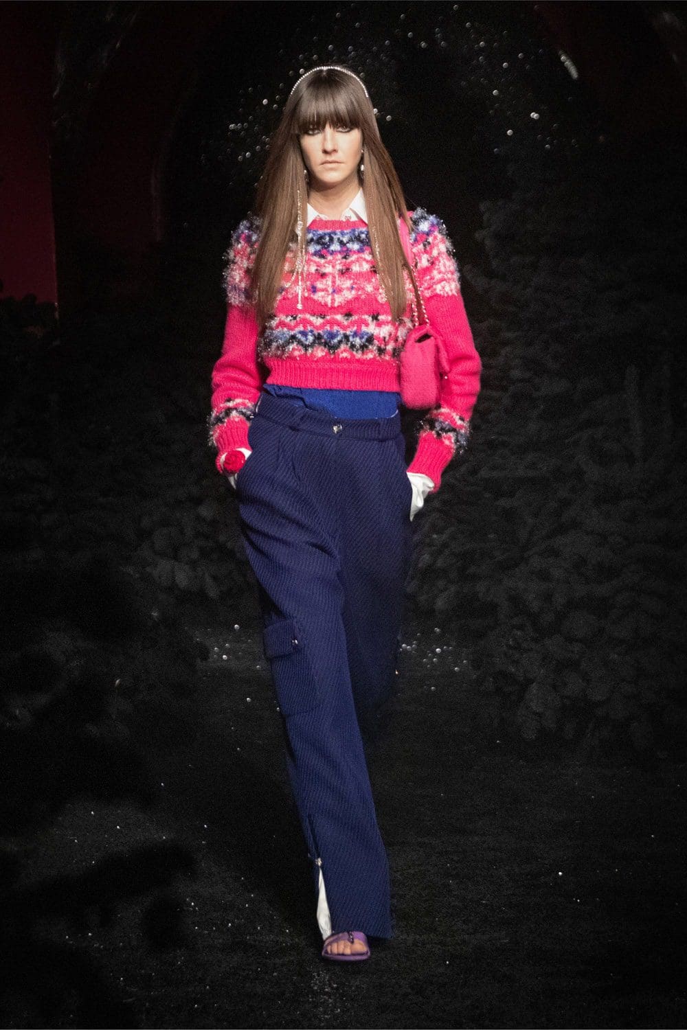 Chanel Otoño Invierno 2021-2022 chez Castel por RUNWAY REVISTA