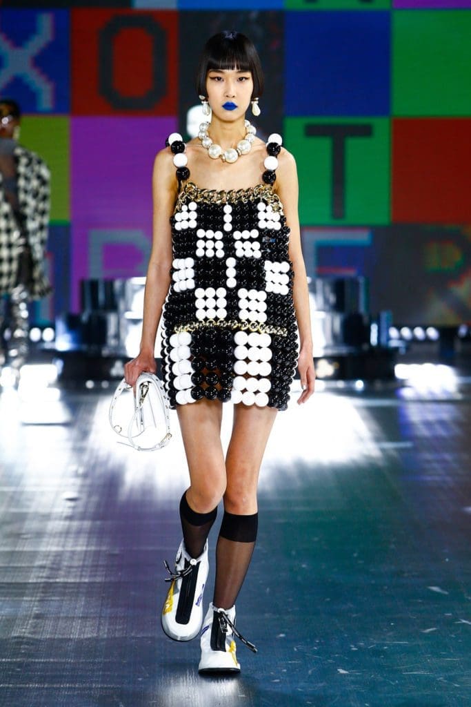 Dolce Gabbana Fall Winter 2021-2022 by RUNWAY MAGAZINE