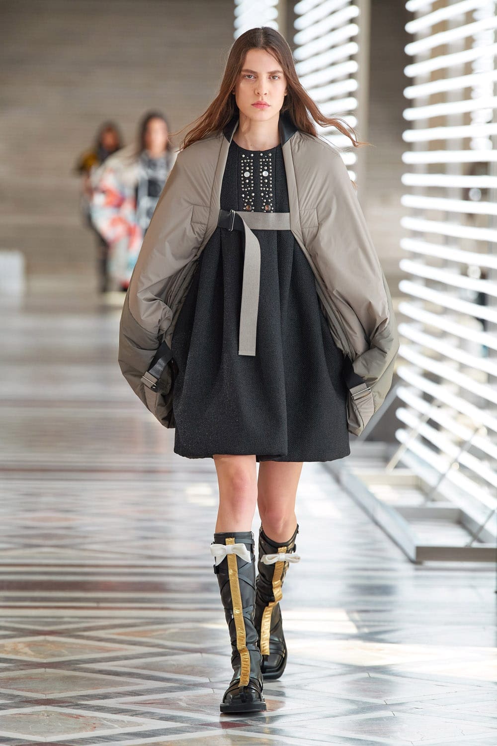 Louis Vuitton Fall Winter 2021-2022 by RUNWAY MAGAZINE