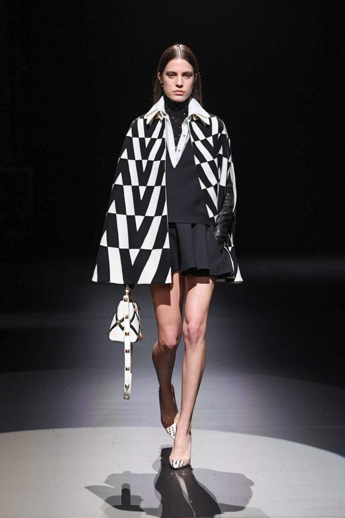 Valentino от Пьерпаоло Пиччоли осень-зима 2021-2022 Милан. RUNWAY ЖУРНАЛ
