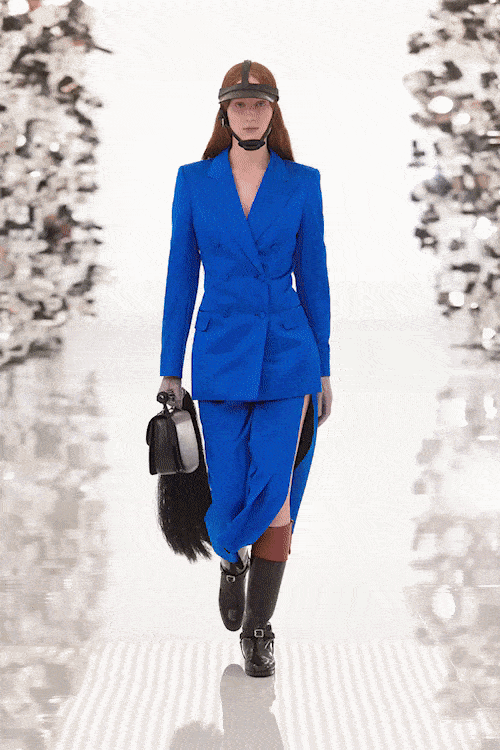 Aniversário dos 100 anos da Gucci - outono de 2021-2022 por RUNWAY MAGAZINE
