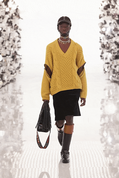 Aniversário dos 100 anos da Gucci - outono de 2021-2022 por RUNWAY MAGAZINE