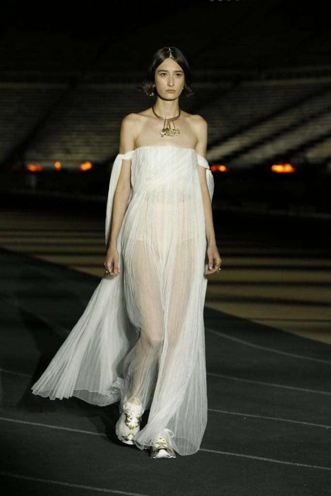 Dior Cruise 2022 Resort by RUNWAY MAGAZINE