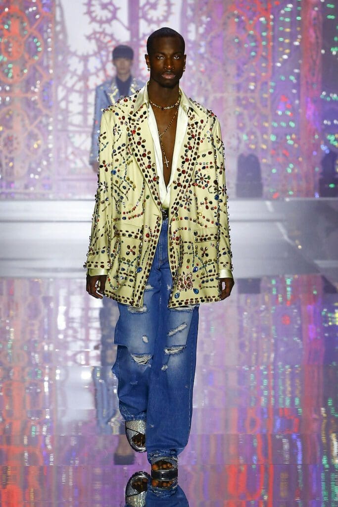 ドルチェガッバーナメンズ2022年春夏光線療法 RUNWAY マガジン