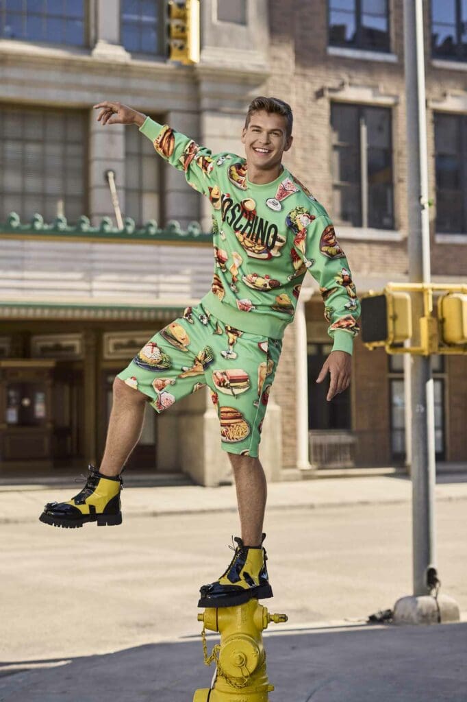 Moschino Весна-Лето 2022 Мужчины и Moschino Cruise 2022 Resort by RUNWAY ЖУРНАЛ