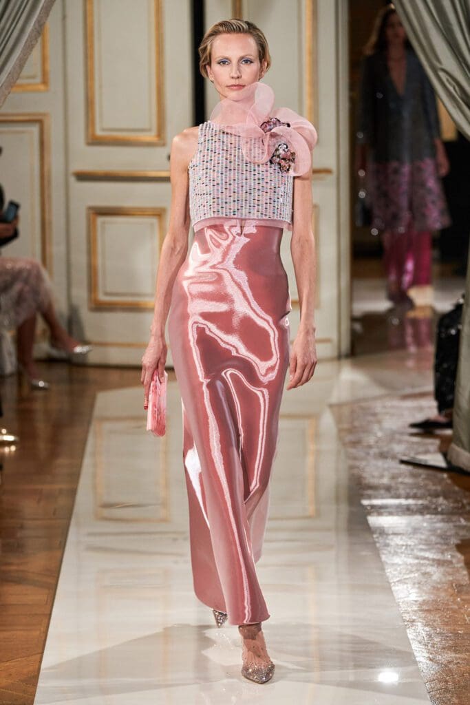 Giorgio Armani Privé 高级定制时装 2021-2022 秋冬 RUNWAY 杂志