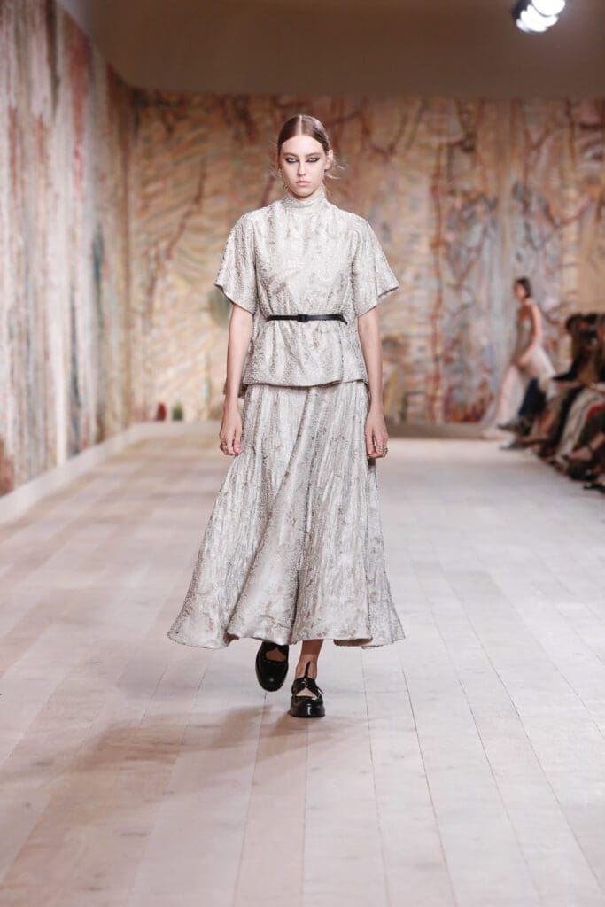 ディオールオートクチュール2021年から2022年秋冬 RUNWAY マガジン