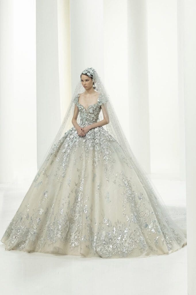 Elie Saab Haute Couture Fall Winter 2021-2022 by RUNWAY MAGAZINE