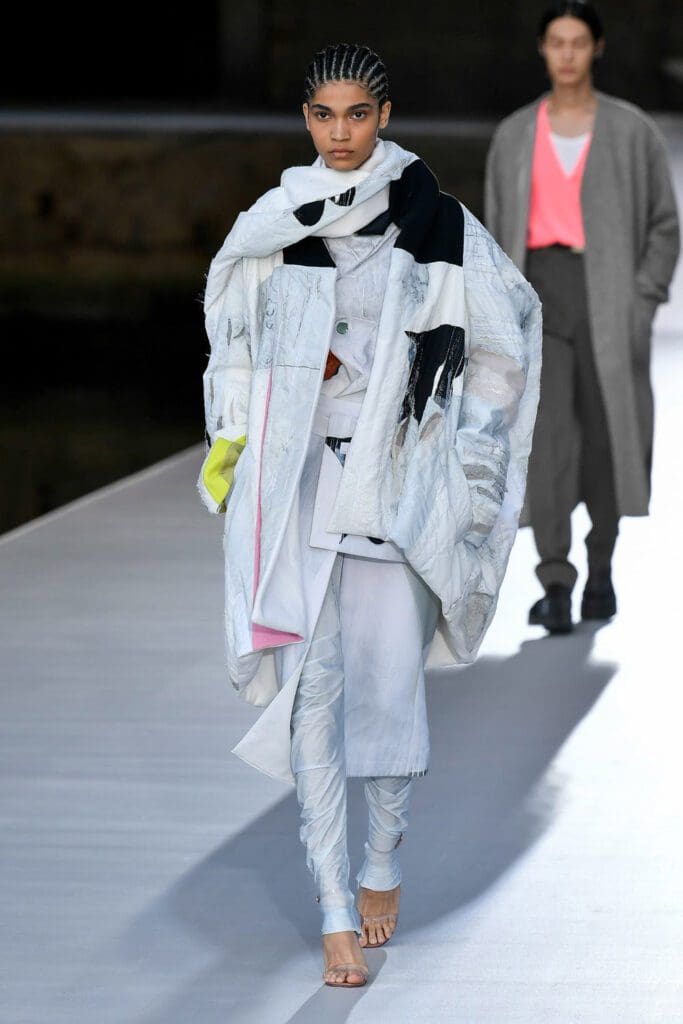 Valentino Couture Fall Winter 2021-2022 by RUNWAY MAGAZINE