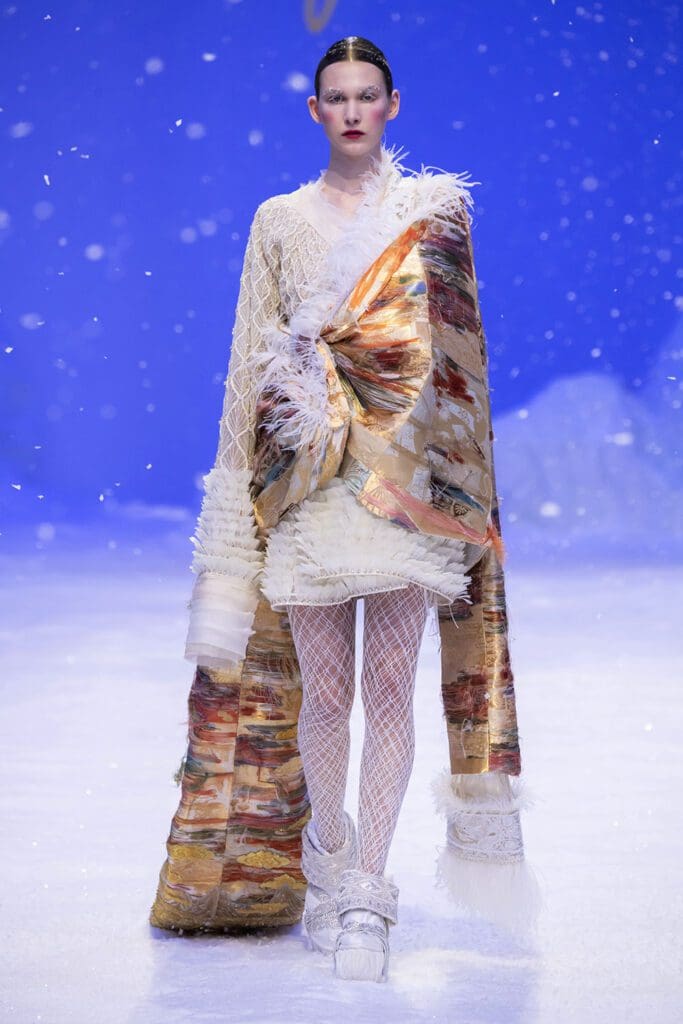 Guo Pei Haute Couture Spring Summer 2020 by RUNWAY MAGAZINE