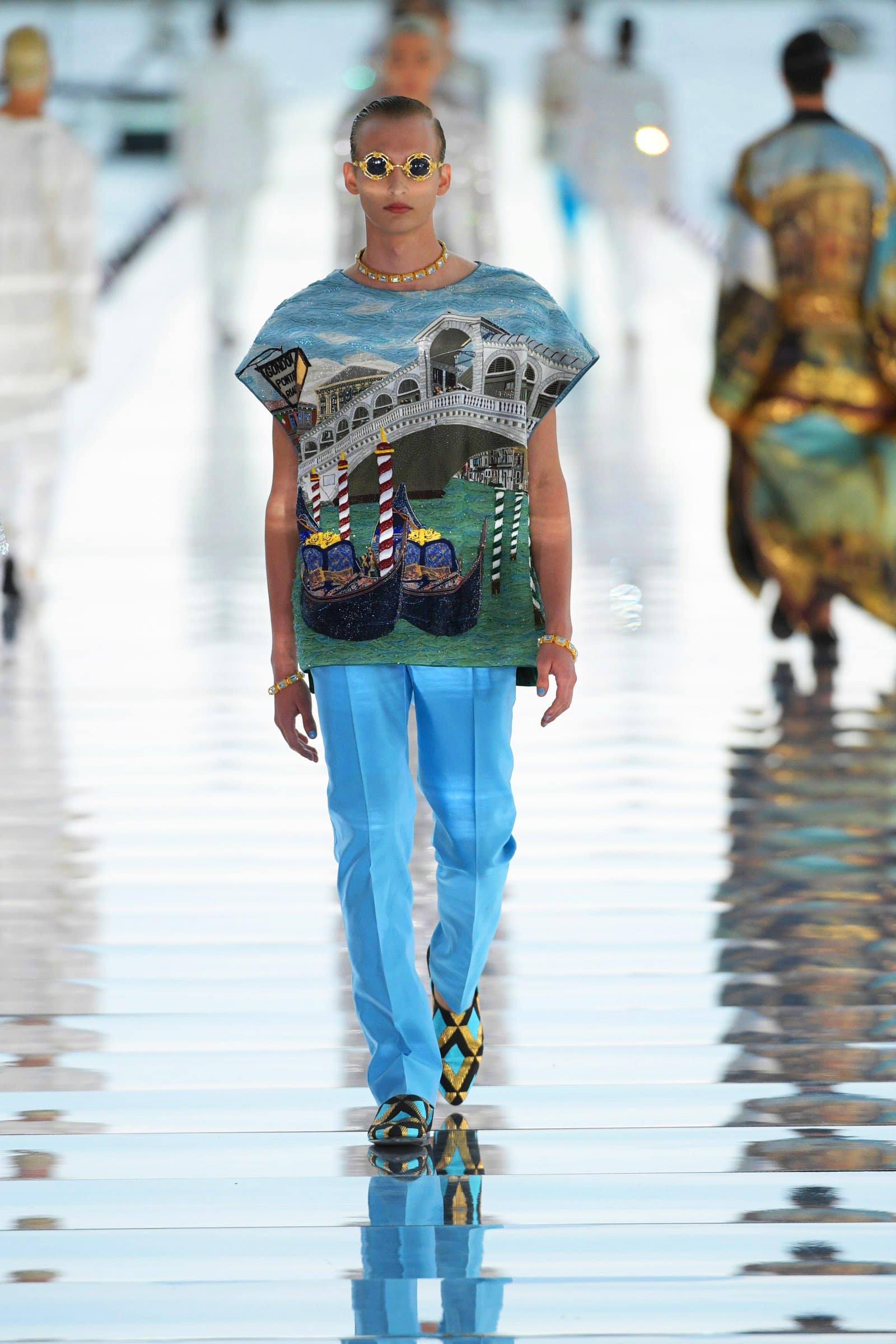 Dolce Gabbana Alta Sartoria Venezia 2021 RUNWAY MAGAZINE