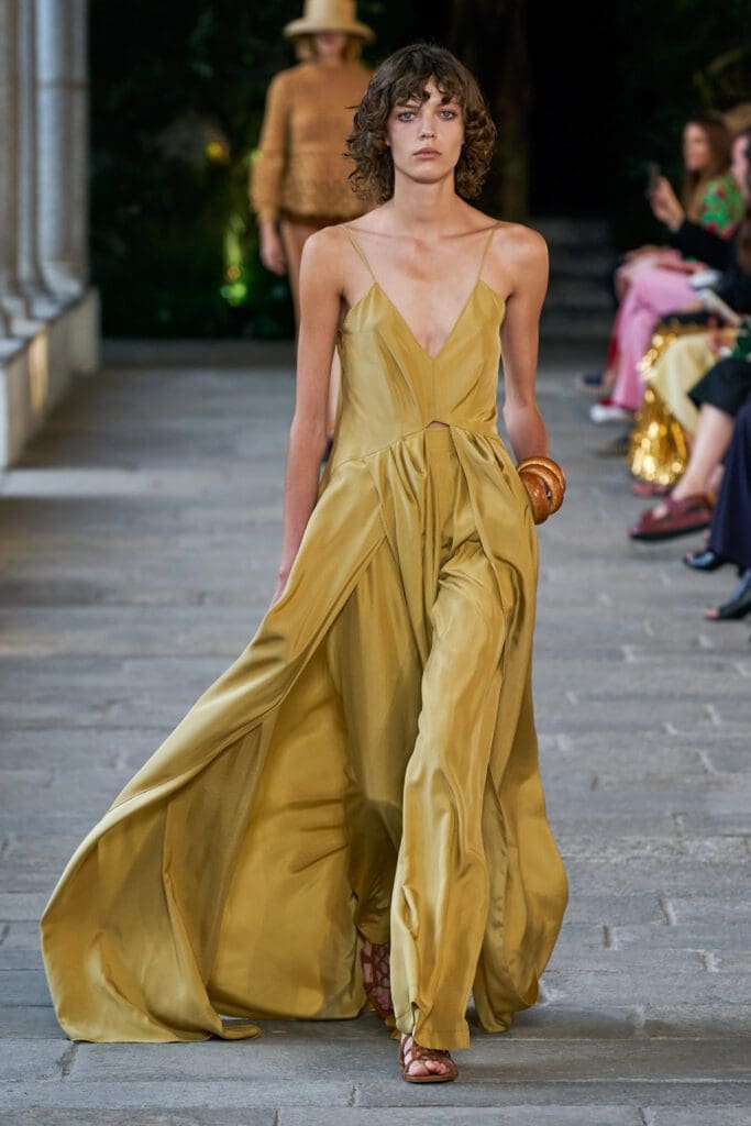 アルベルタフェレッティ2022年春夏 RUNWAY マガジン