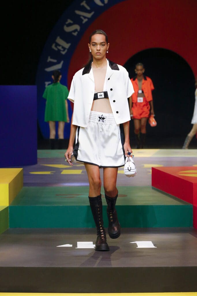 Dior Printemps Eté 2022 Paris par RUNWAY MAGAZINE