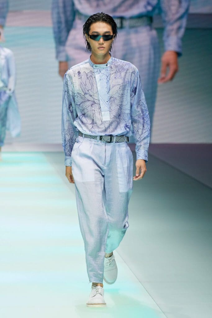 エンポリオアルマーニ2022年春夏 RUNWAY マガジン