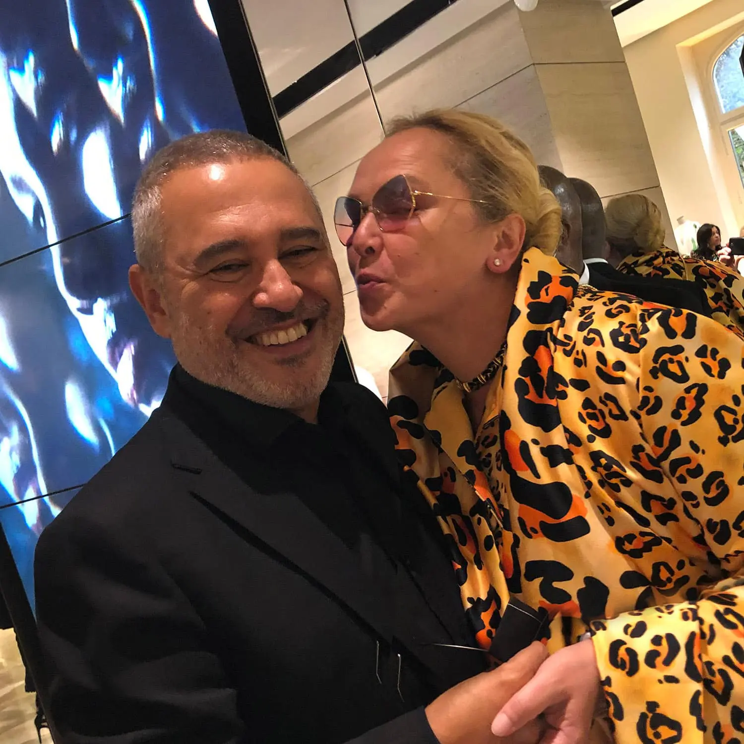 Elie Saab ed Eleonora de Grey EIC RUNWAY MAGAZINE alla presentazione della Primavera Estate 2022