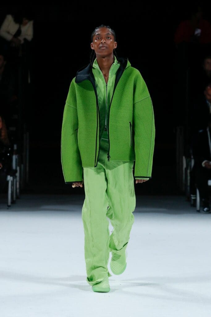 ボッテガヴェネタデトロイトサロン03-2022年春 RUNWAY マガジン