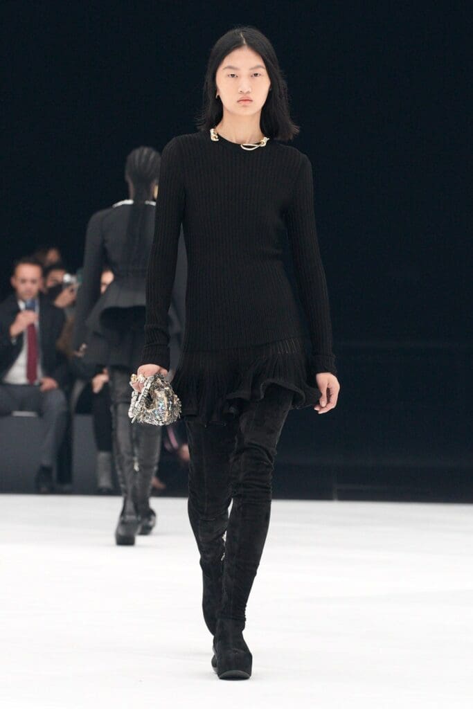 Givenchy Frühling Sommer 2022 von RUNWAY MAGAZINE