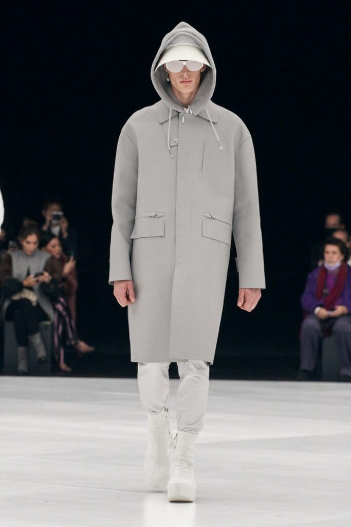 Givenchy Frühling Sommer 2022 von RUNWAY MAGAZINE