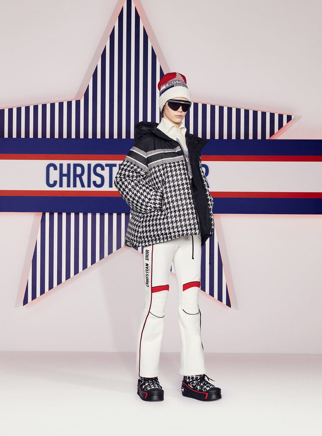 Crucero cápsula Dior Alps 2022 de RUNWAY REVISTA