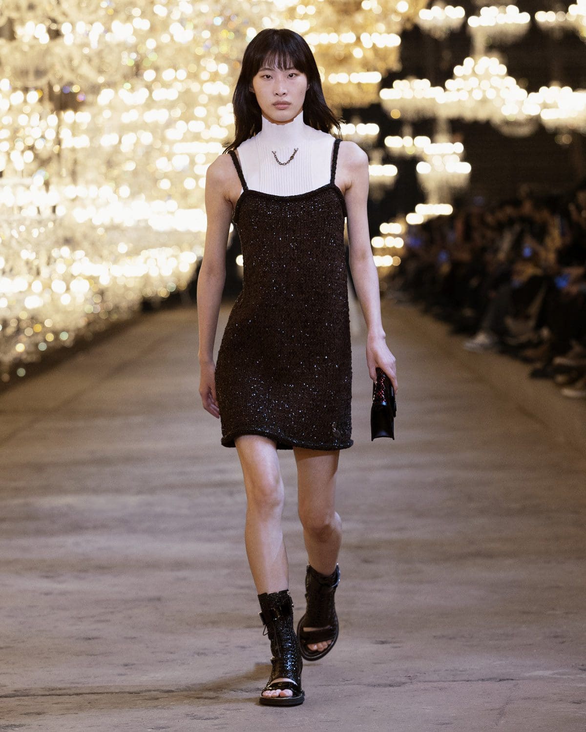 Louis Vuitton Primavera Verano 2022 Shanghai por RUNWAY REVISTA