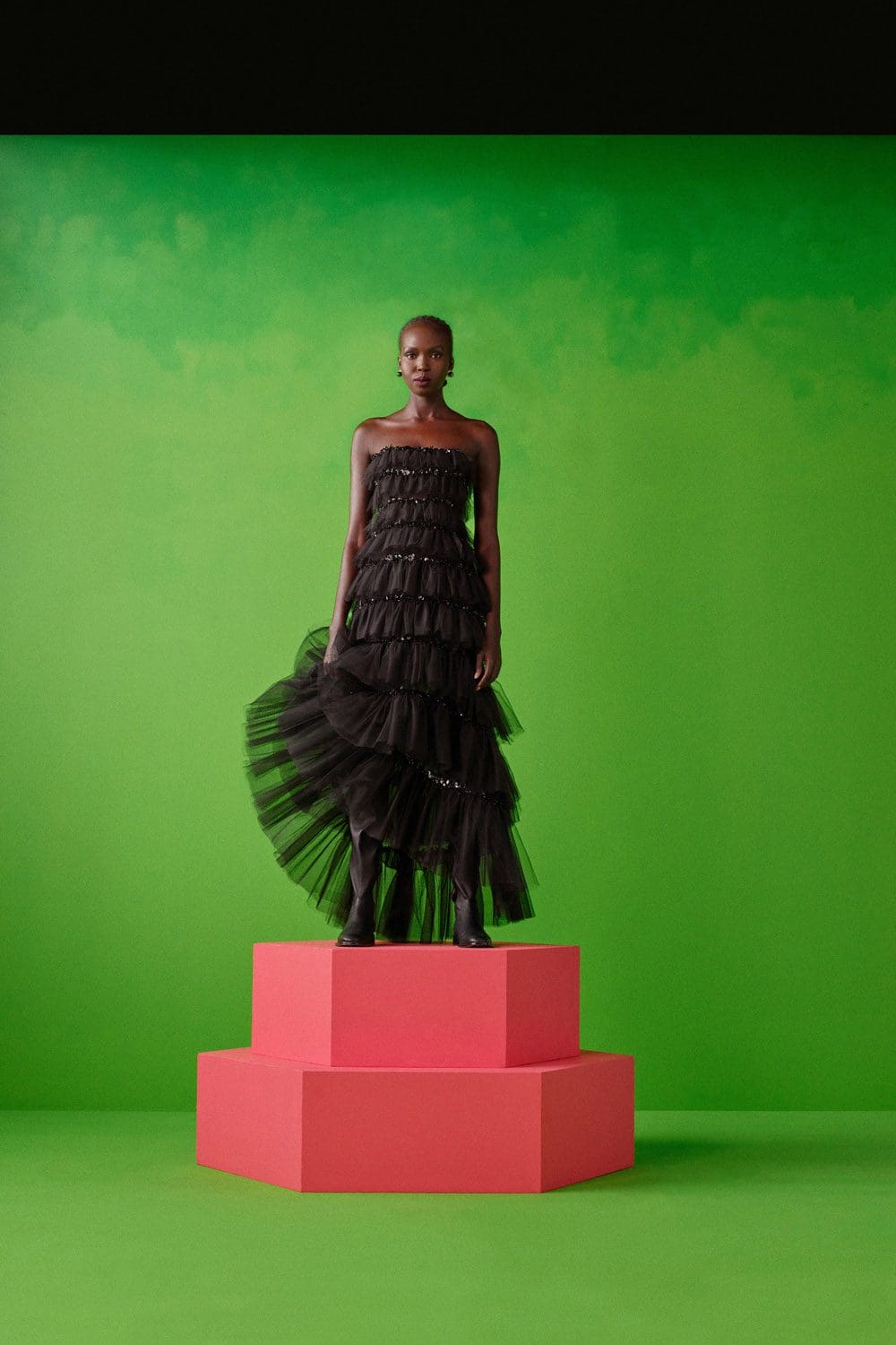 Carolina Herrera Pre-Fall 2022 por RUNWAY REVISTA