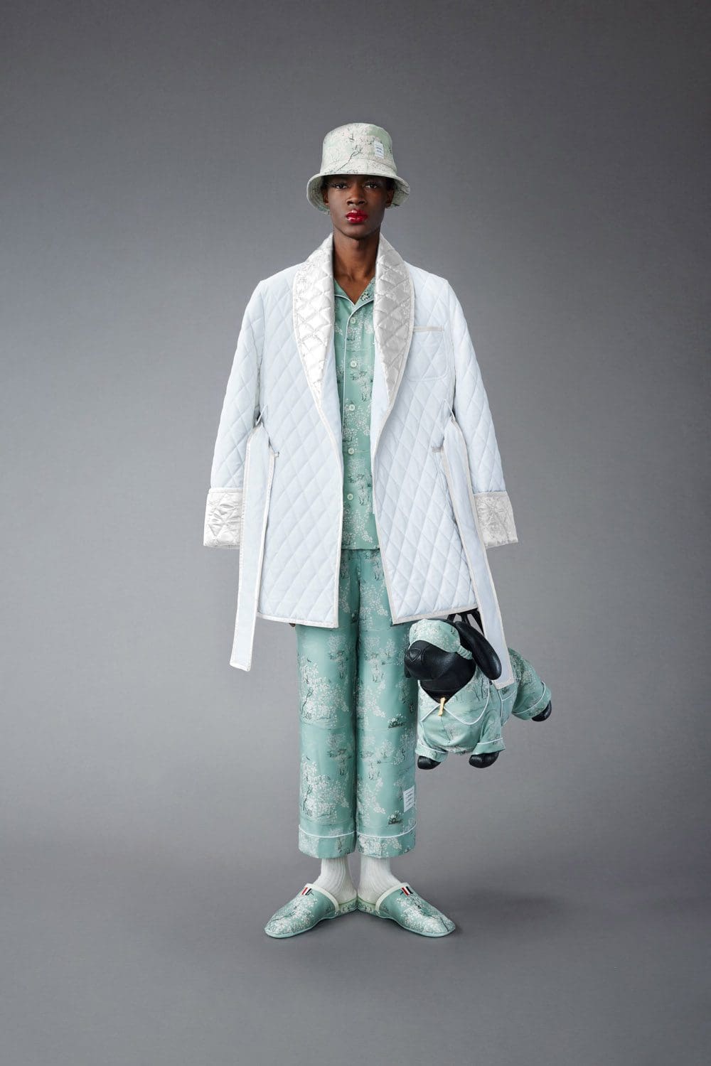 Thom Browne Pre-Fall 2022 New York by RUNWAY MAGAZINE