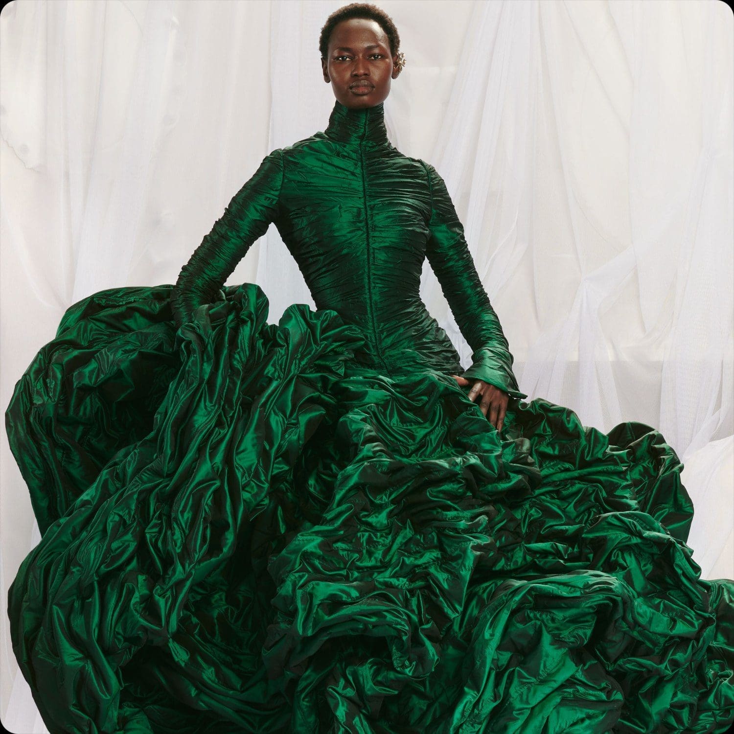Jean Paul Gaultier Haute Couture Весна-Лето 2022 от RUNWAY ЖУРНАЛ
