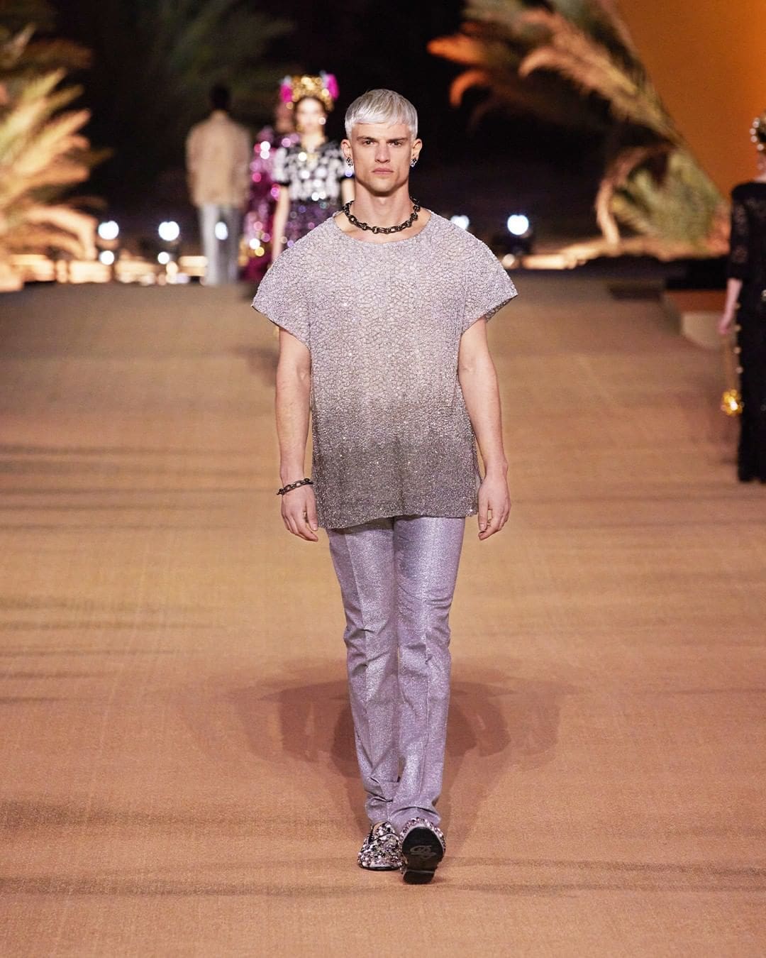 Dolce Gabbana Alta Moda e Alta Sartoria - AlUla Arábia Saudita por RUNWAY MAGAZINE