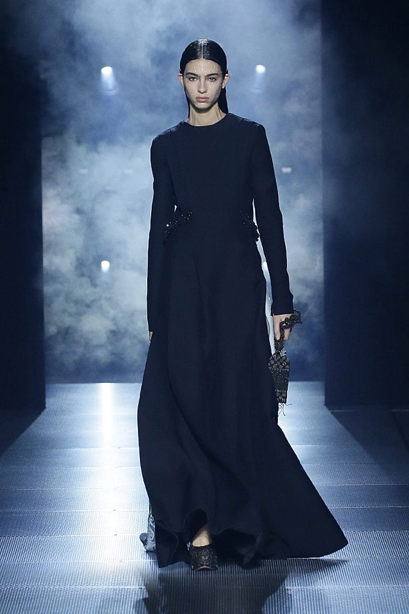 Fendi Couture Primavera Verão 2022 por RUNWAY MAGAZINE