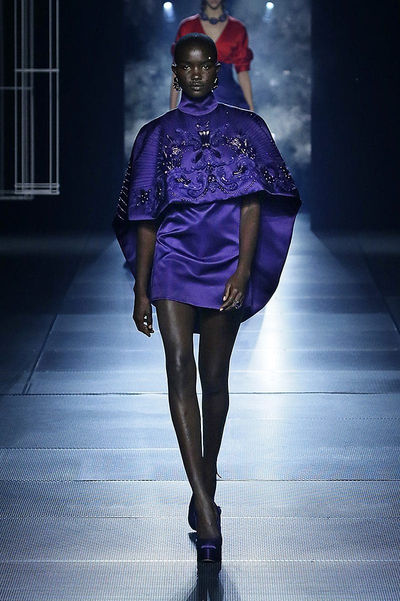 Fendi Couture Primavera Verão 2022 por RUNWAY MAGAZINE