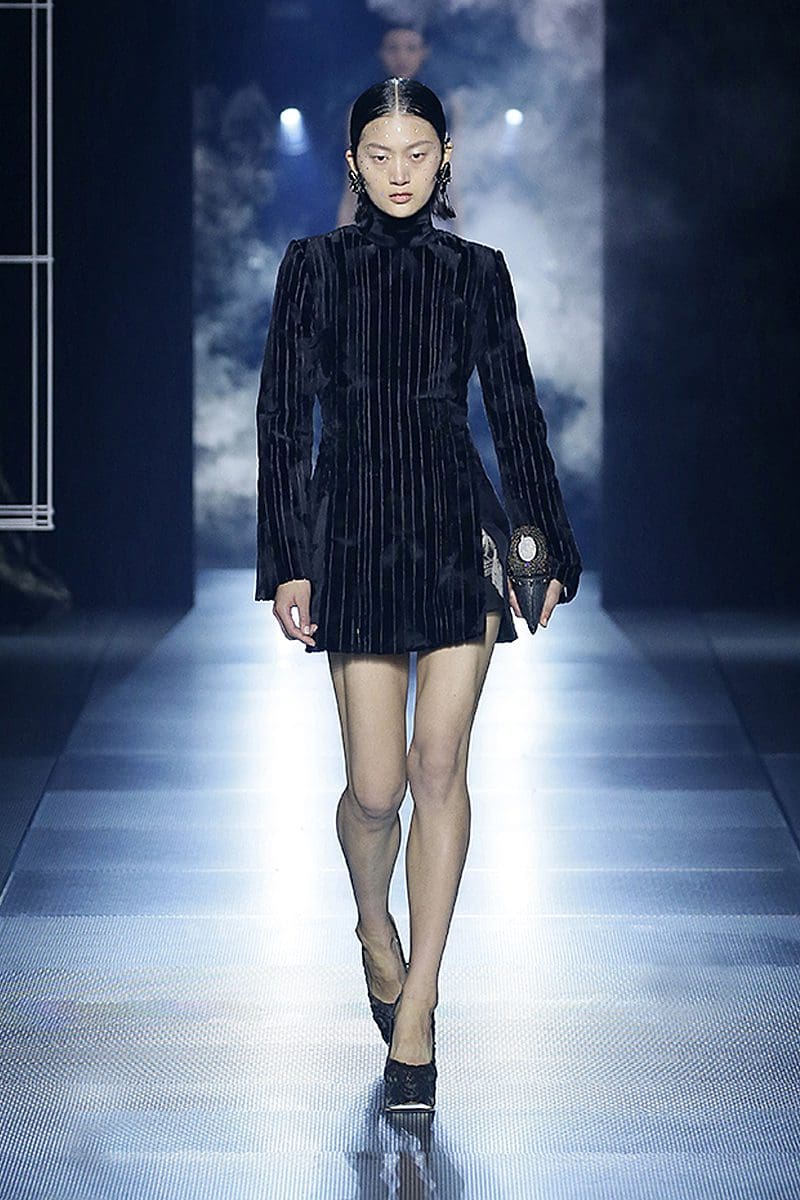 Fendi Couture Primavera Verão 2022 por RUNWAY MAGAZINE