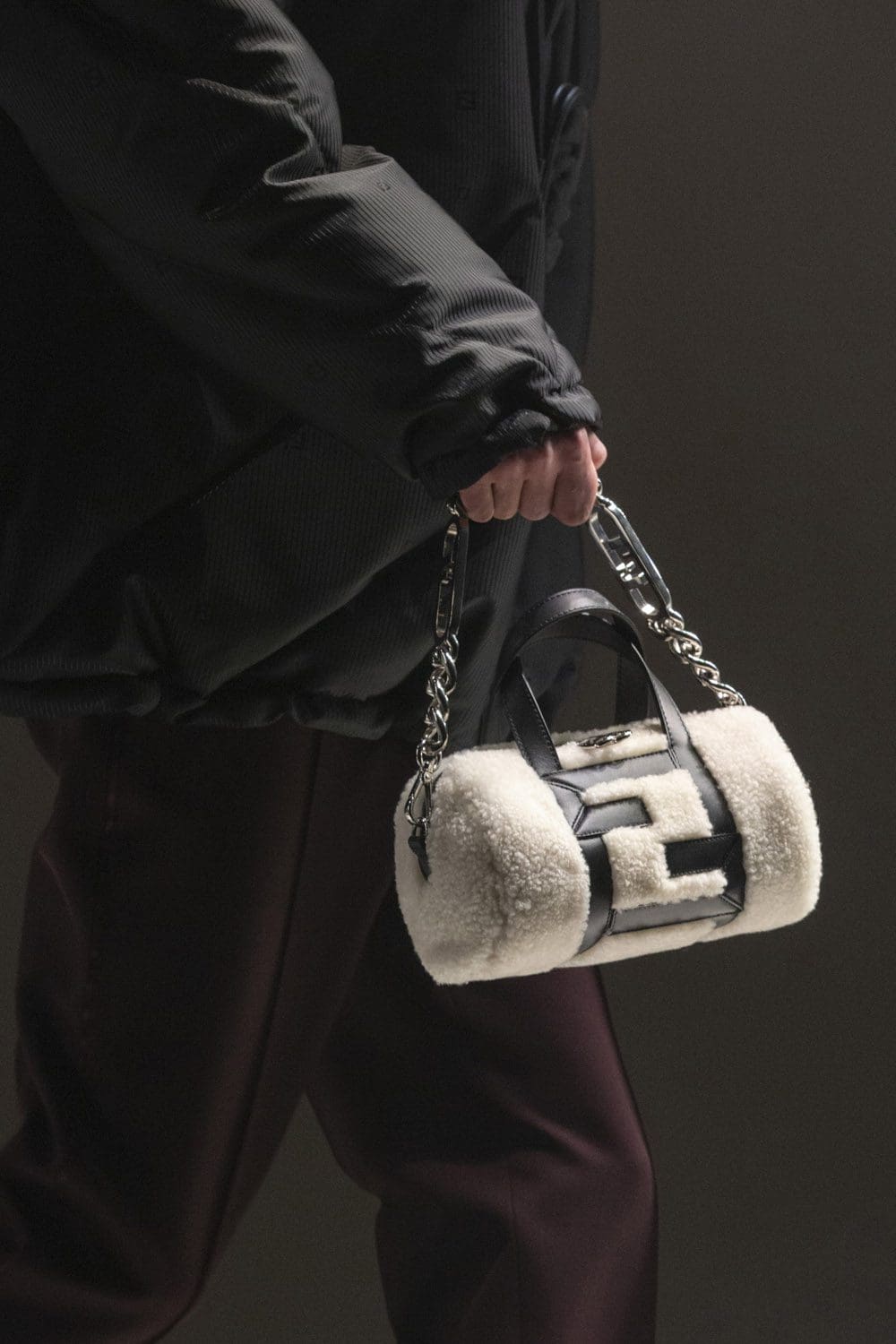 Fendi Fall Winter 2022-2023 Close-Up by RUNWAY MAGAZINE
