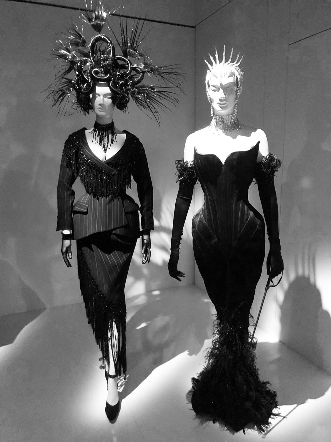 Thierry Mugler Couturissime – 巴黎世博会 RUNWAY 杂志
