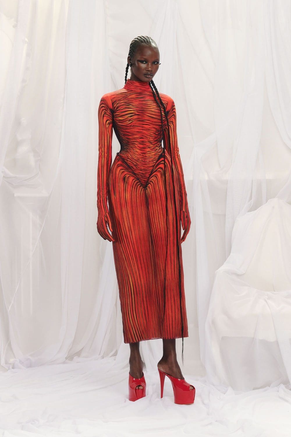 Jean Paul Gaultier Couture весна-лето 2022 RUNWAY ЖУРНАЛ