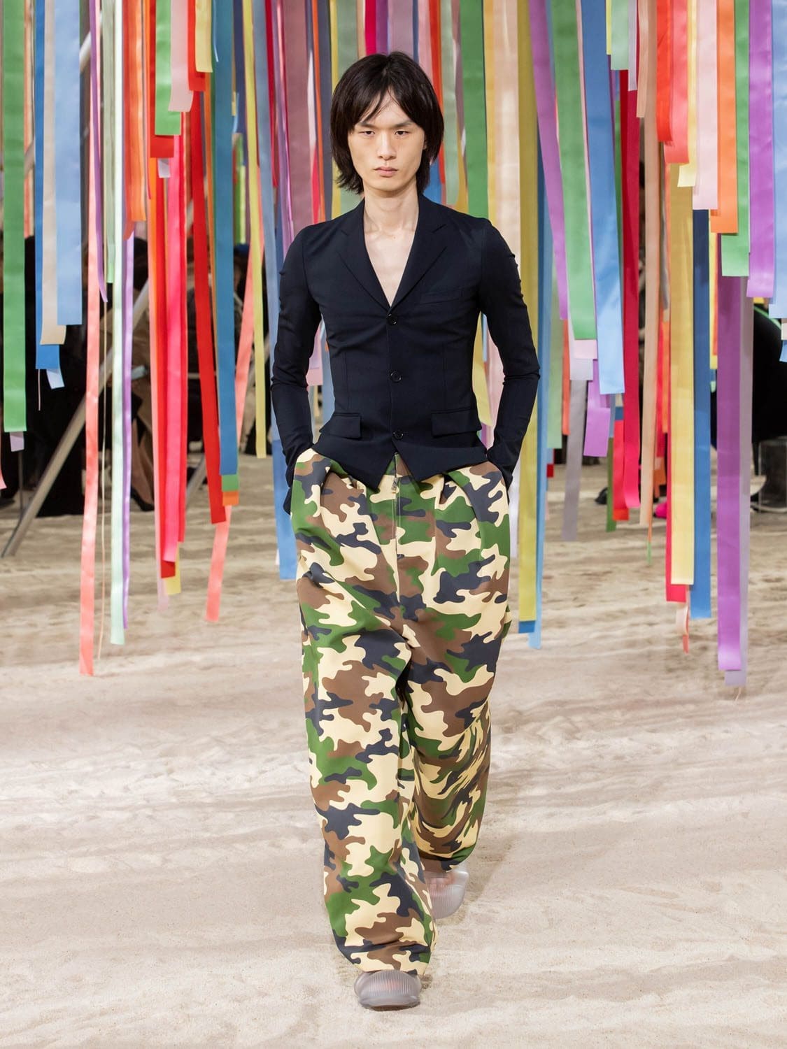 Loewe Fall Winter 2022-2023 by RUNWAY MAGAZINE