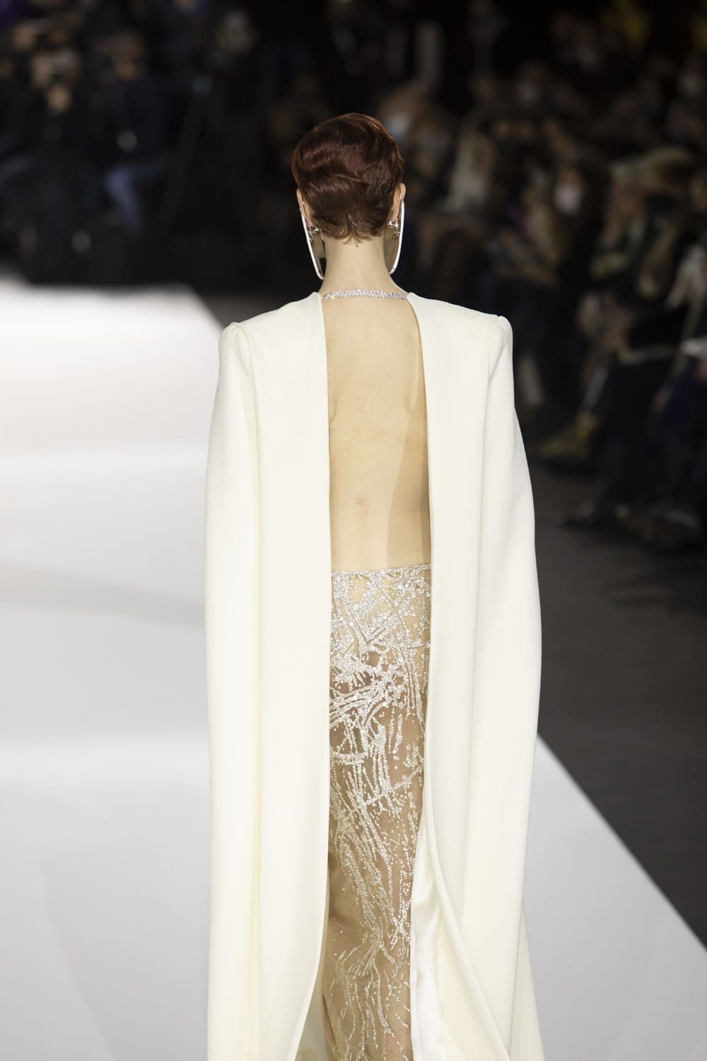 斯蒂芬·罗兰(Stephane Rolland)高级时装2022年春夏 RUNWAY 杂志